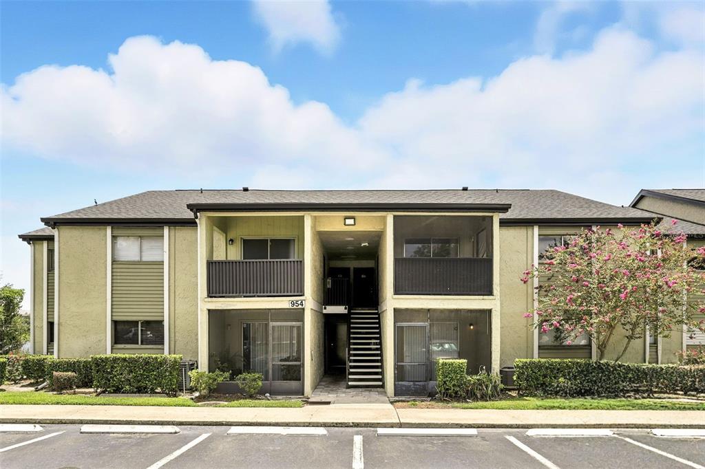 954 LAKE DESTINY ROAD UNIT F