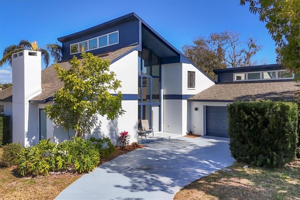 4760 MEREDITH LANE