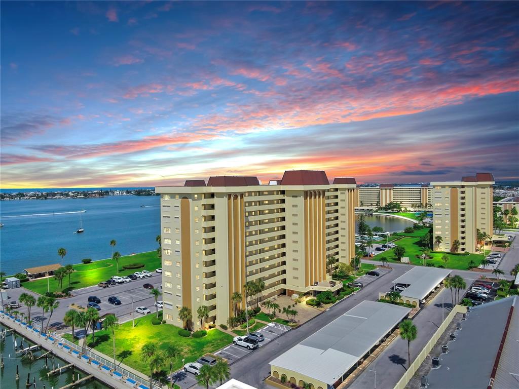 4550 COVE CIRCLE UNIT 605