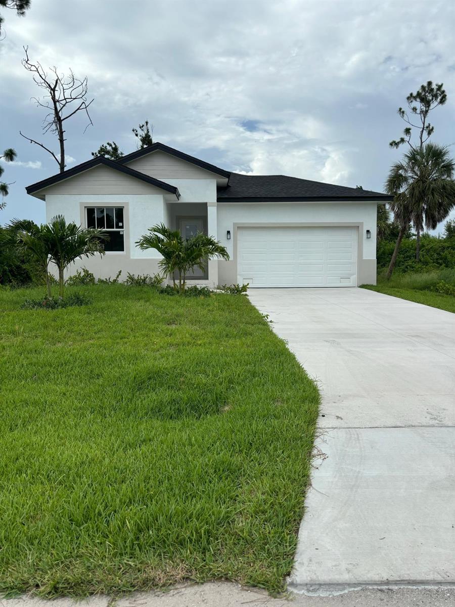 136 Lomas Rd Road, FL 33947