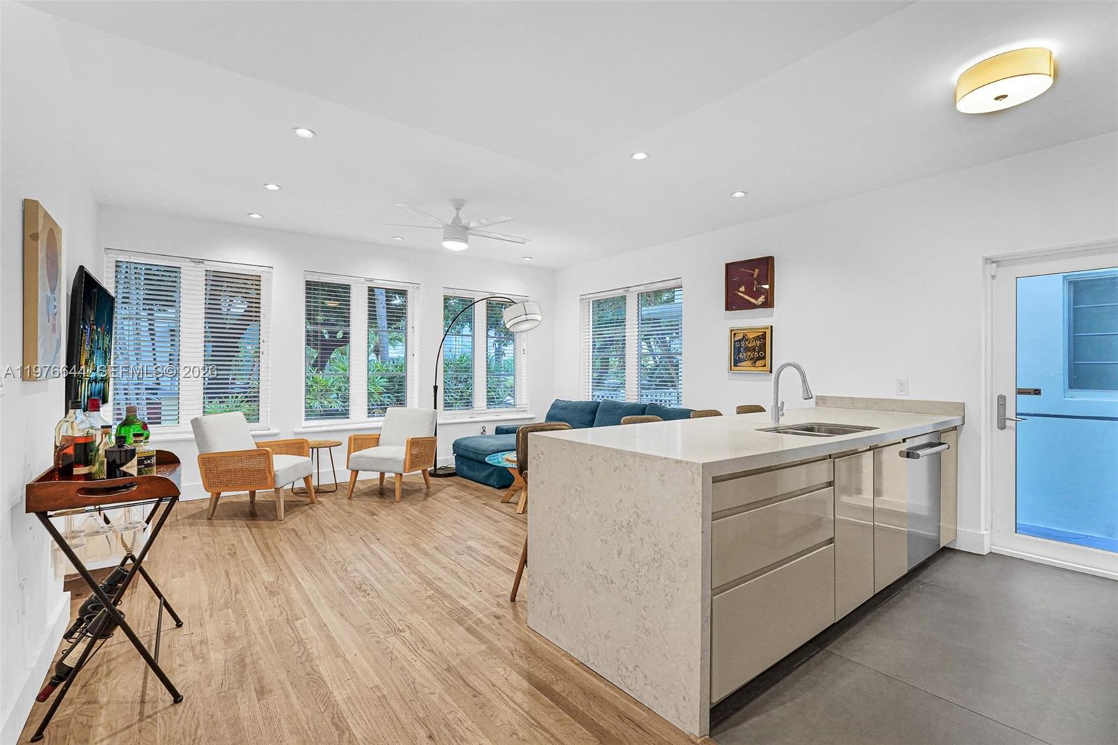 1018 Meridian Ave # 1, Miami Beach FL 33139
