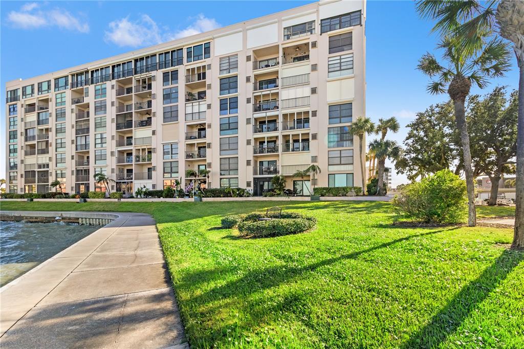 7700 SUN ISLAND DRIVE S UNIT 203