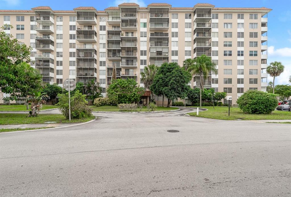 4174 INVERRARY DRIVE UNIT 202