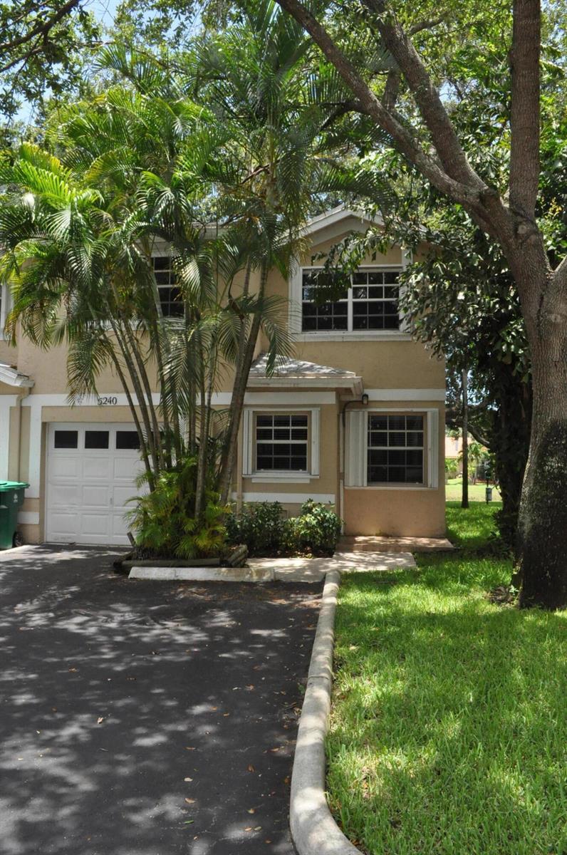 5240 SW 121st Avenue, Cooper City FL 33330