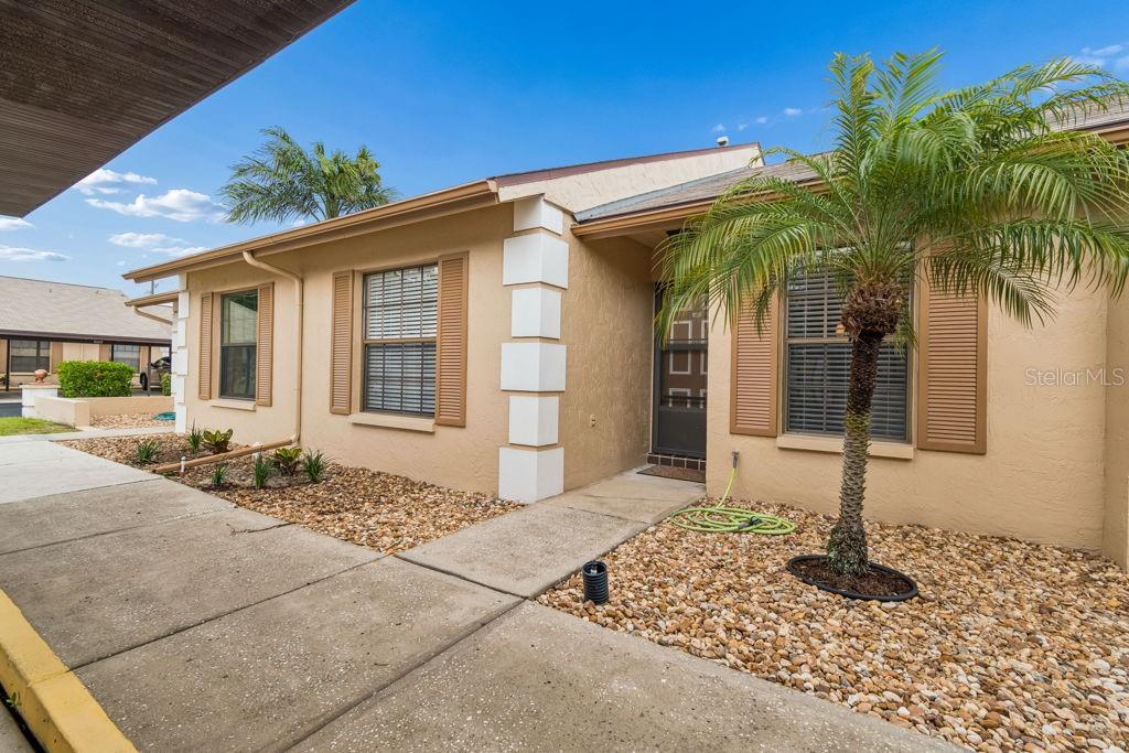 4753 SUNNY LOOP, HOLIDAY, FL — photo 2 of 30