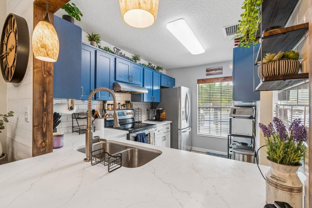 4753 SUNNY LOOP, HOLIDAY, FL — photo 5 of 30