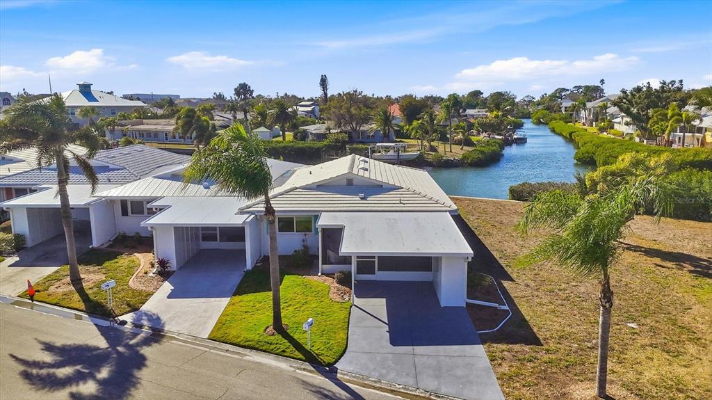621 FAIR WINDS DRIVE UNIT 621