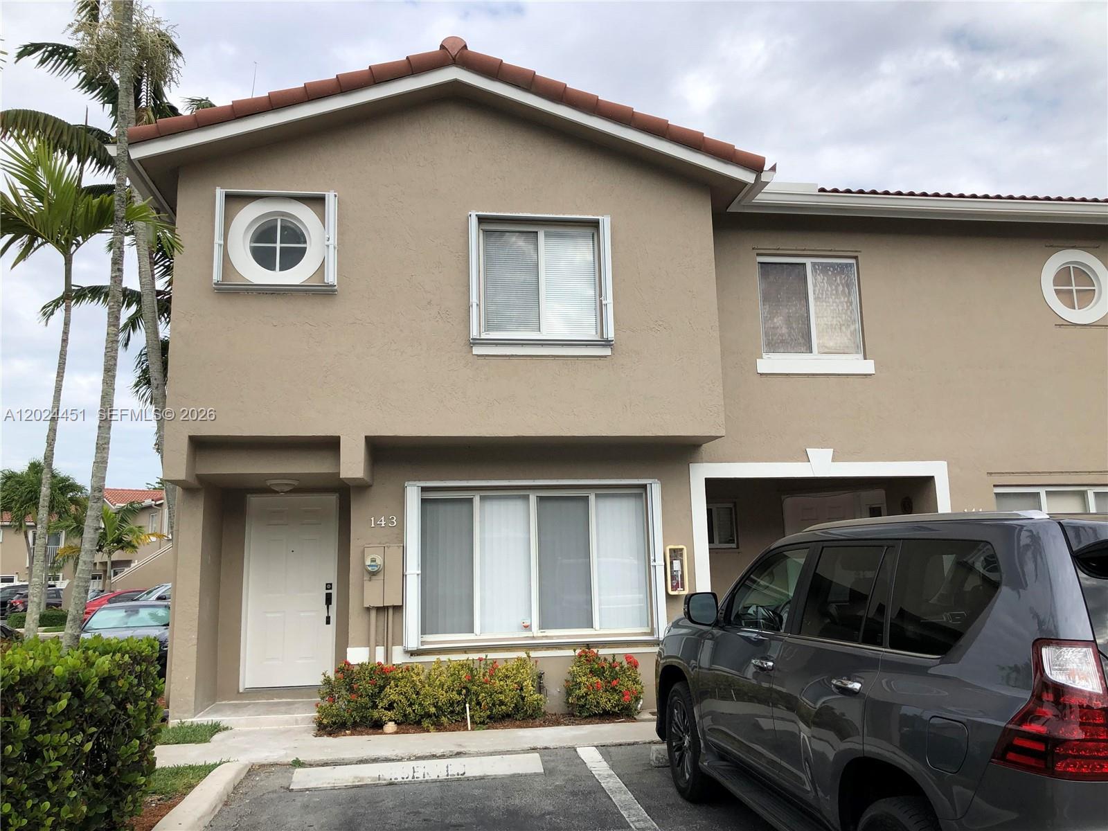 143 Riviera Cir # 143, Weston FL 33326