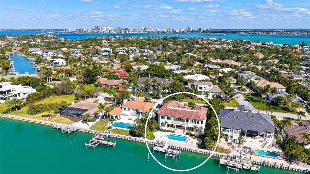 570 S SPOONBILL DRIVE, SARASOTA, FL — photo 3 of 30