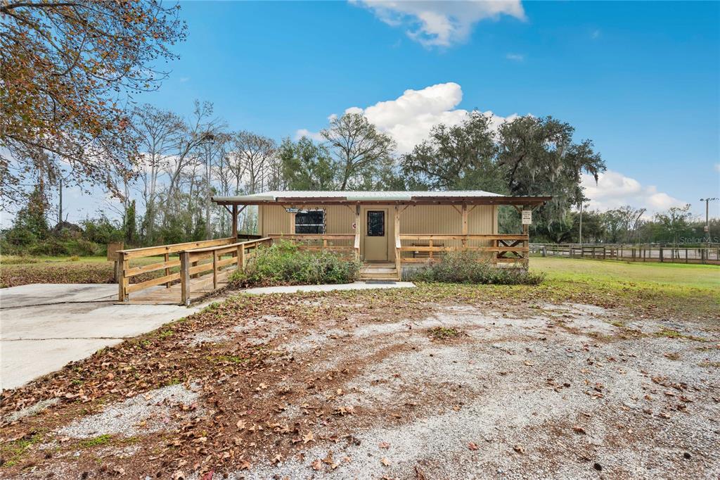 1499 SR 50, WEBSTER, FL — photo 3 of 24
