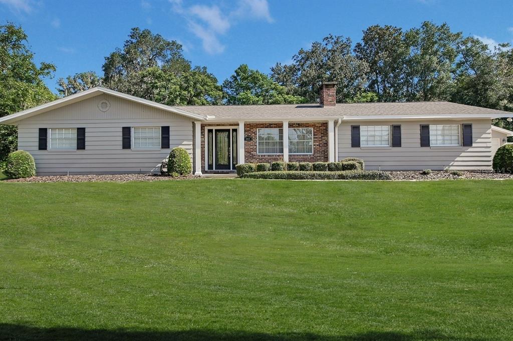 569 PARKDALE COURT