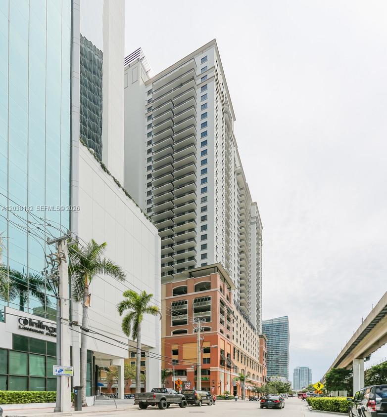 999 SW 1st Ave # 3202, Miami FL 33130