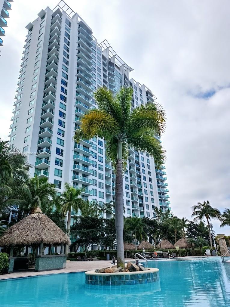 2681 N Flamingo Rd # 302S, Sunrise FL 33323