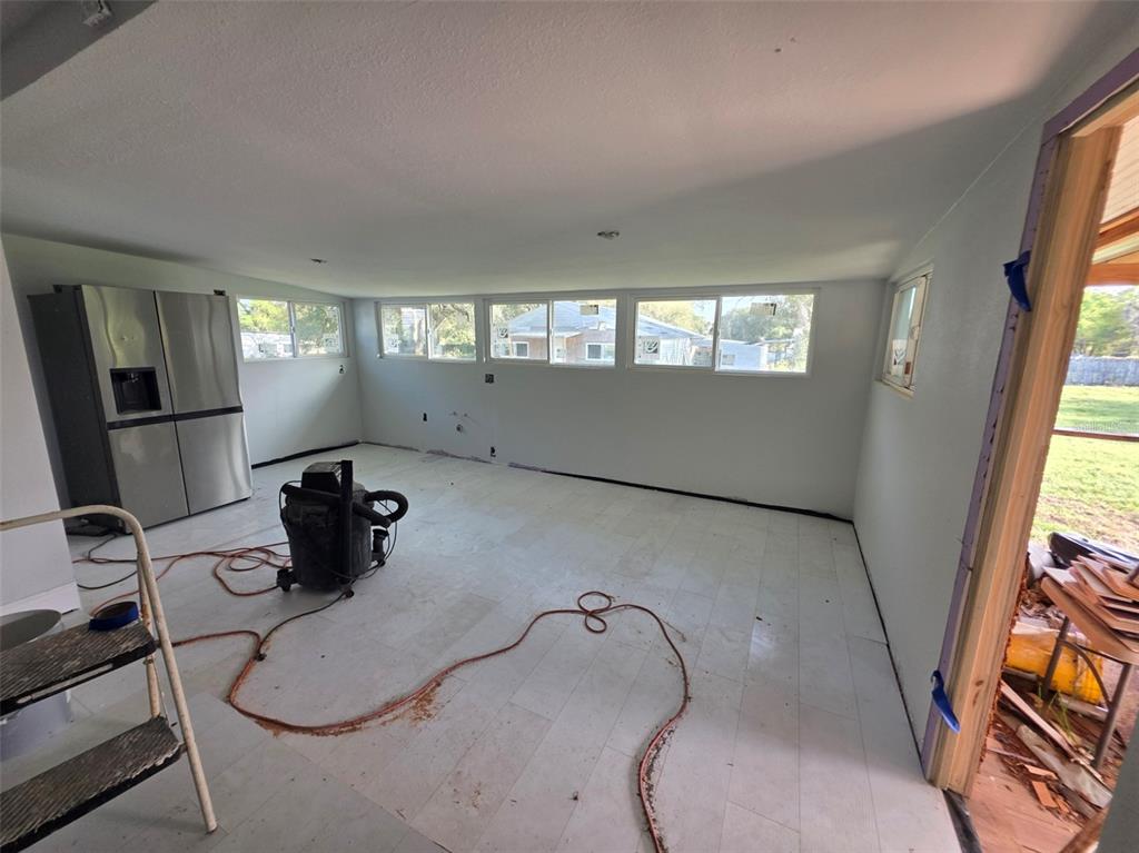 37414 NORTHSIDE DRIVE, ZEPHYRHILLS, FL — photo 5 of 21