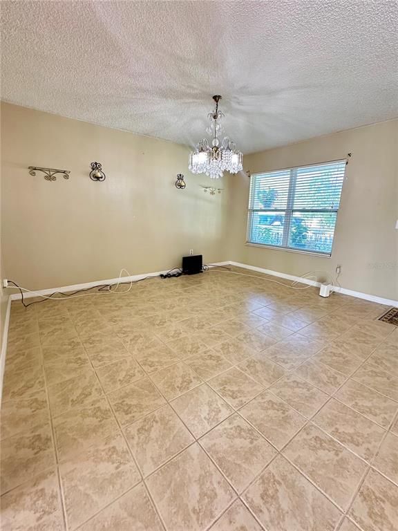 35 HICKORY TRACK WAY, OCALA, FL — photo 4 of 17