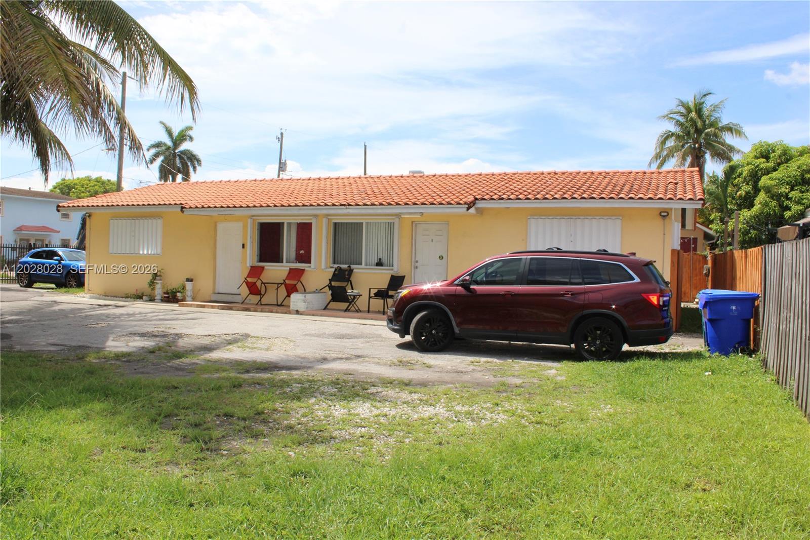 1022 NW 22nd Pl, Miami FL 33125