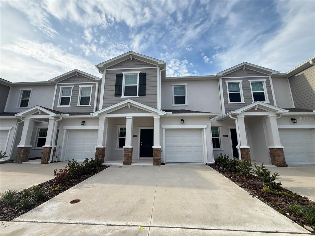 2567 SKYLIINE LOOP