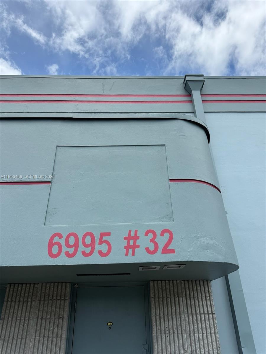MEDLEY, FL — photo 4 of 14