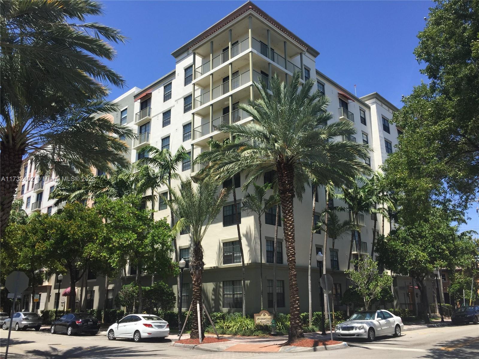 1919 Van Buren St # 104A, Hollywood FL 33020