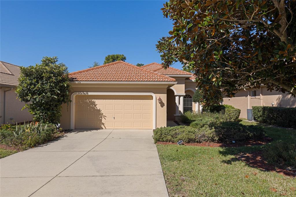 1203 W DIAMOND SHORE LOOP