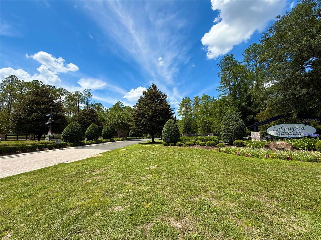 35135 PINEGATE TRAIL, EUSTIS, FL — photo 2 of 28