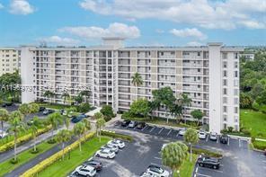 3150 N Palm Aire Dr # 905, Pompano Beach FL 33069