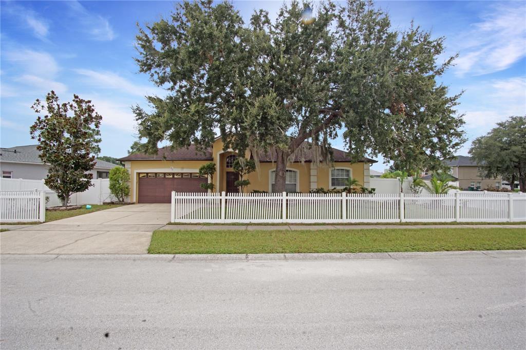 413 MARLBERRY LEAF AVENUE