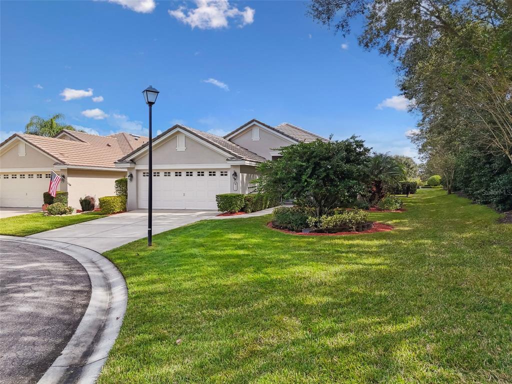 3412 TURNBERRY LANE