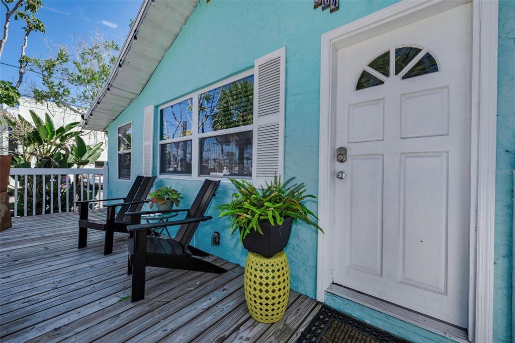 504 70TH AVENUE, ST PETE BEACH, FL — photo 3 of 30
