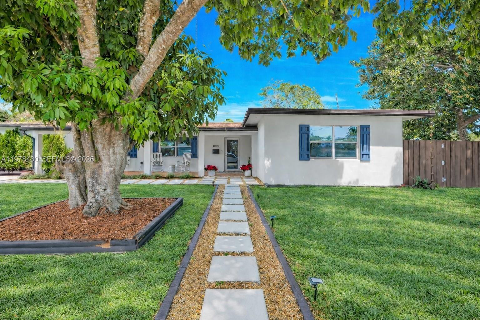 9305 SW 178th Ter, Palmetto Bay FL 33157