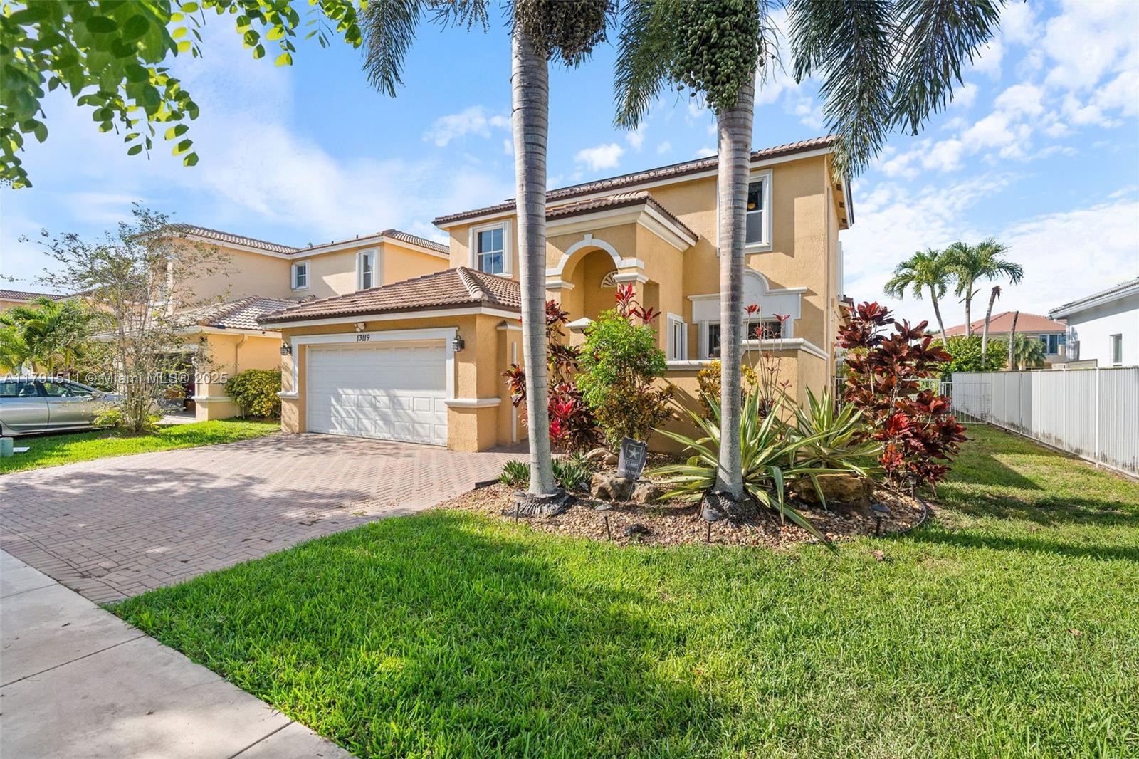 13119 SW 29th St, Miramar FL 33027