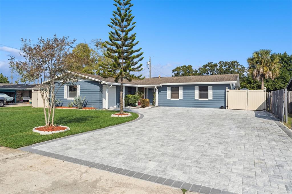831 NANA AVENUE