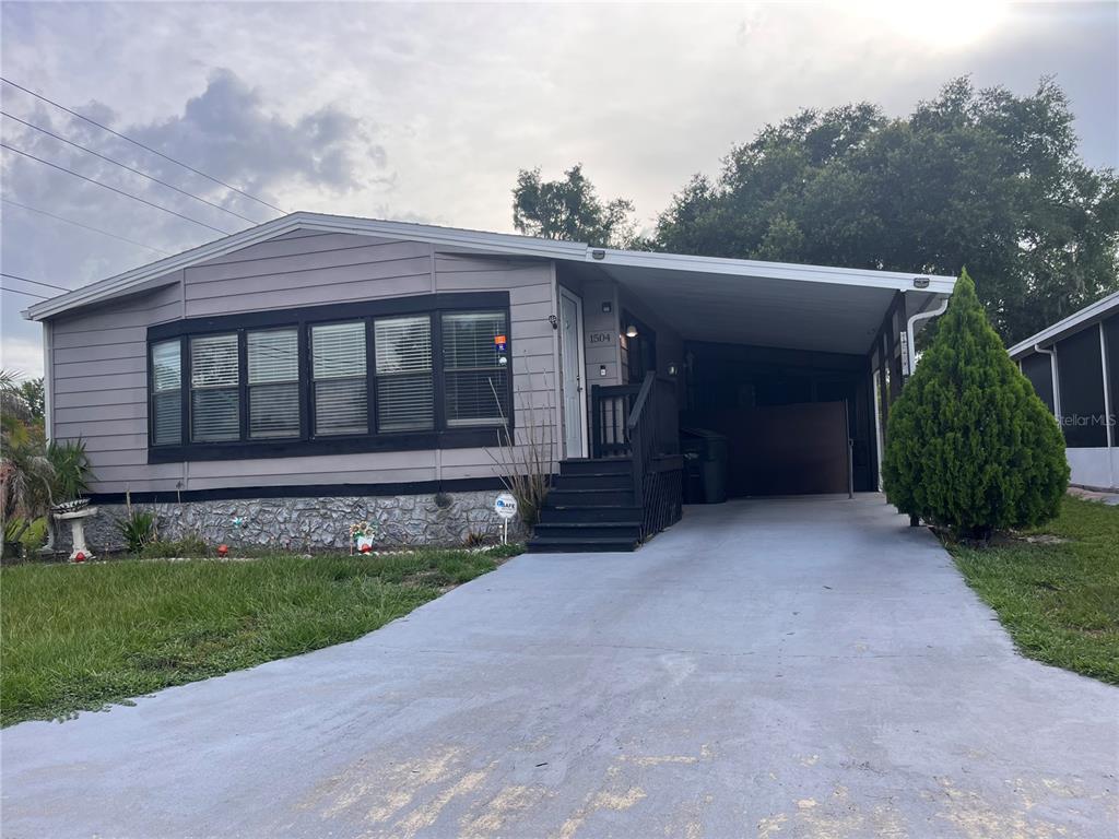 1504 HAWAIIAN PALM LANE