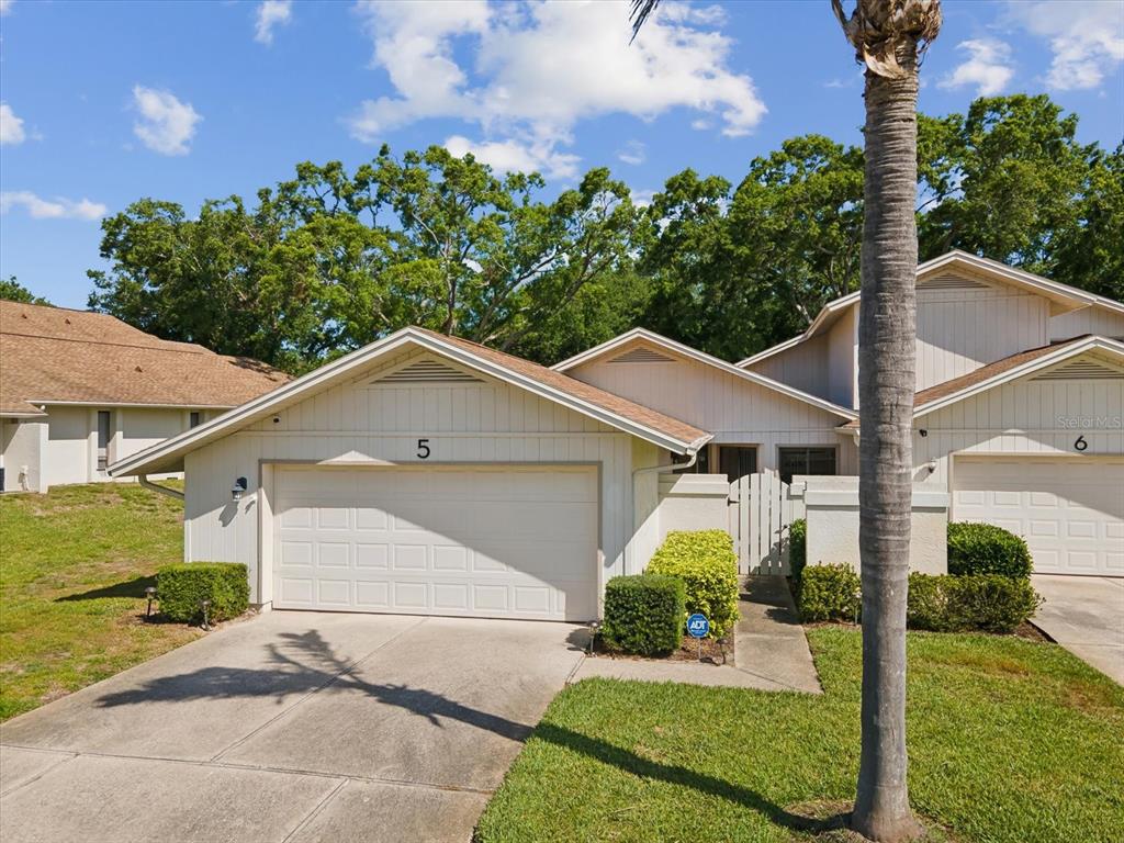456 LAKEVIEW DRIVE UNIT 5