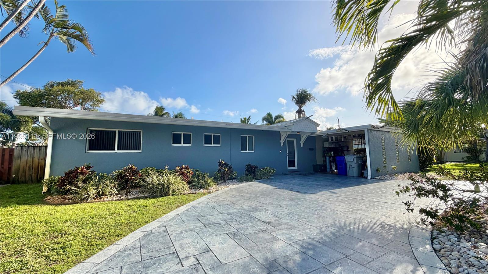 2320 NE 13th St, Pompano Beach FL 33062