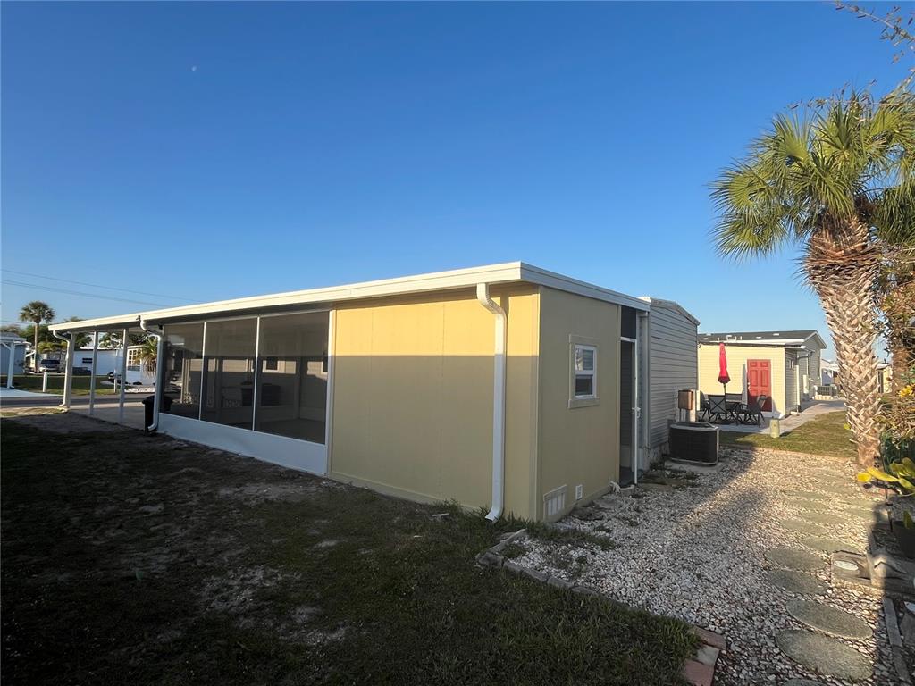 712 LOCARNO DRIVE, VENICE, FL — photo 5 of 29