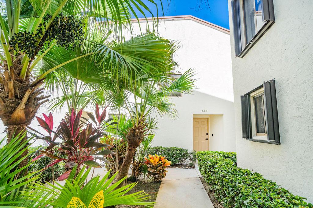 950 S Kanner Hwy Highway # 124, Stuart FL 34994
