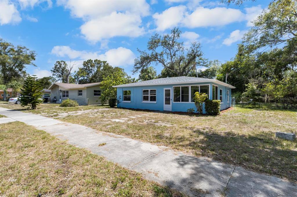 1724 HARBOR DRIVE