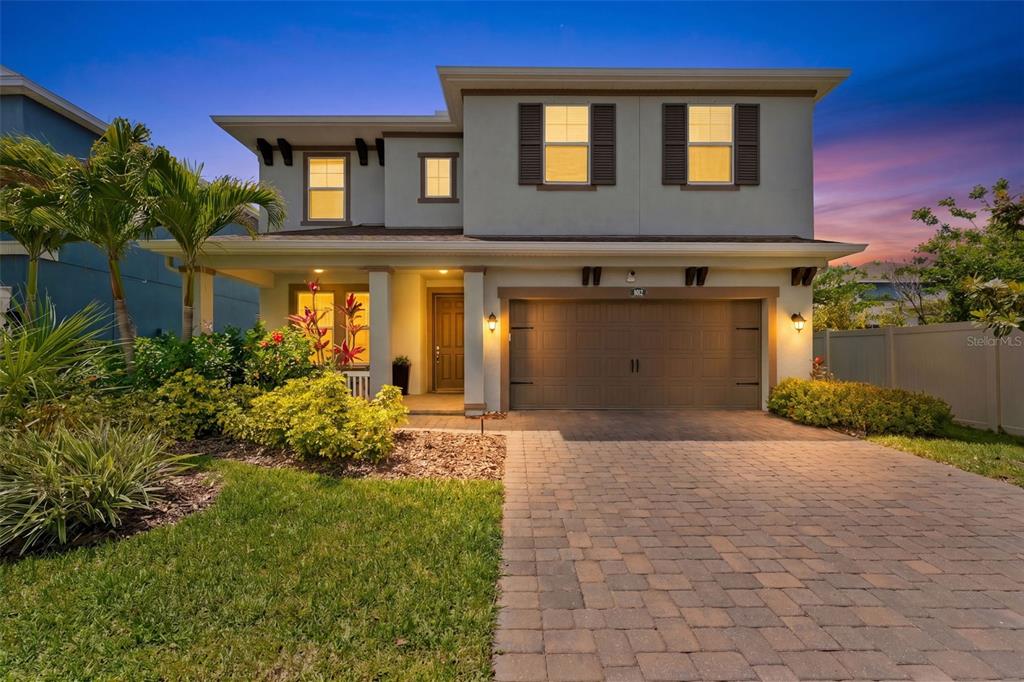 8012 RED ORCHARD COURT