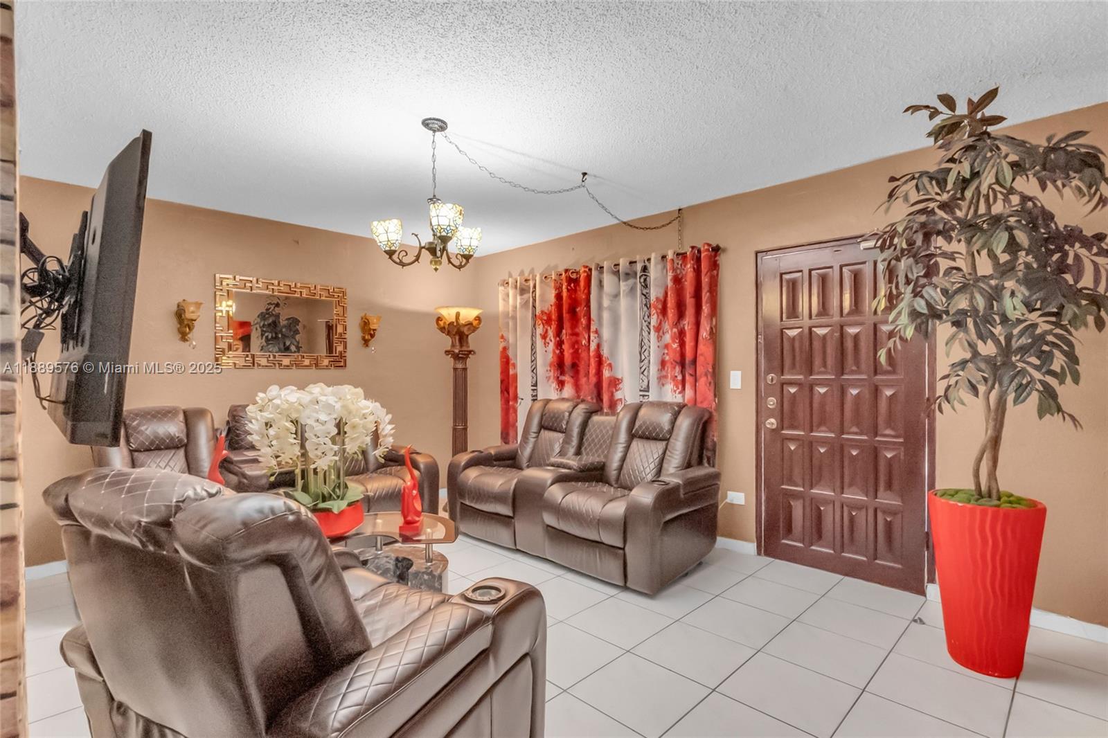 830 E 12th Pl, Hialeah FL 33010, HIALEAH, FL — photo 4 of 9