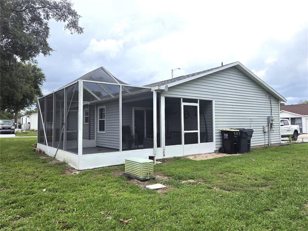 7098 ALAMANDA BOULEVARD W, LAKE WALES, FL — photo 4 of 30