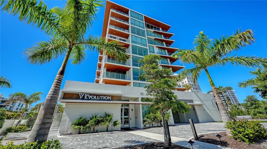 111 GOLDEN GATE UNIT 602, SARASOTA, FL — photo 2 of 30