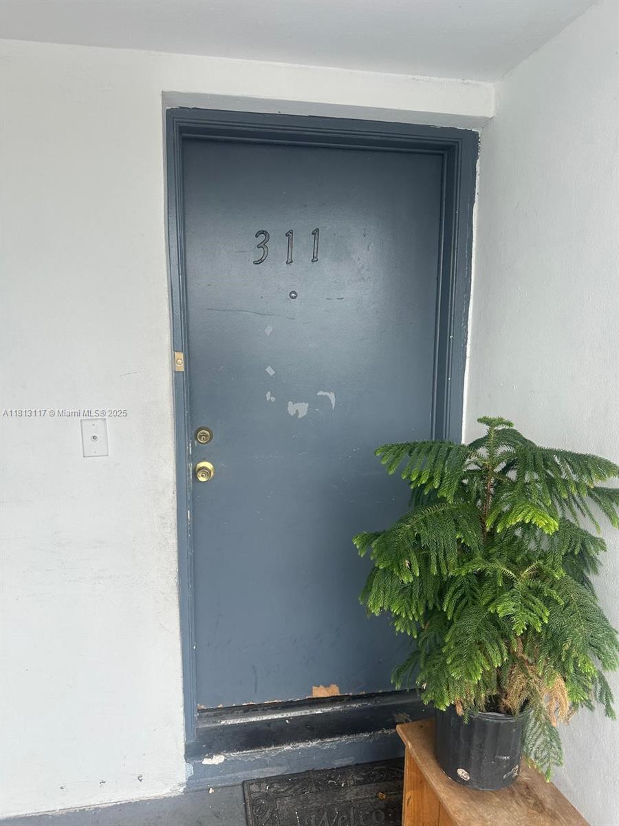 13700 NE 6th Ave # 311, North Miami FL 33161