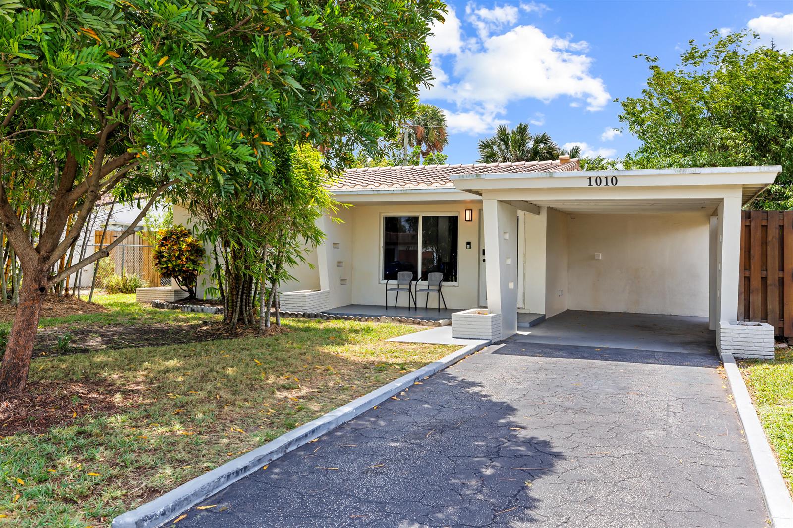 1010 SW 32nd Street, Fort Lauderdale FL 33315