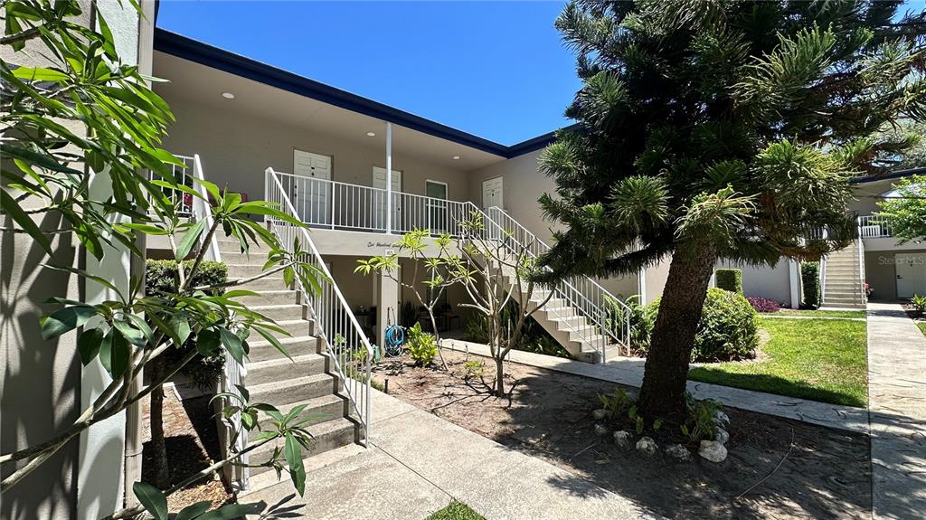 165 PICARDY VILLA CIRCLE UNIT 202