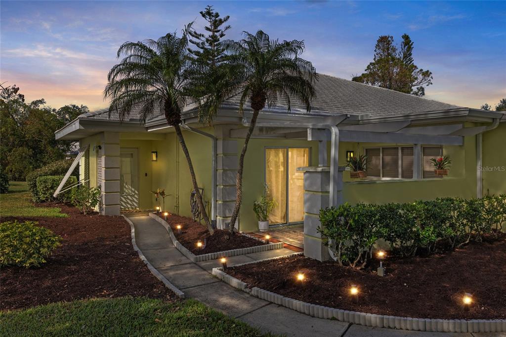 310 WEXFORD TERRACE UNIT 164