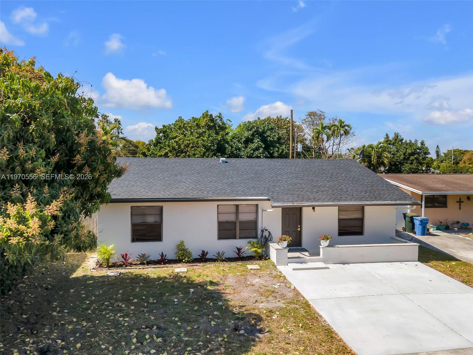 4141 NW 16th Ave, Oakland Park FL 33309