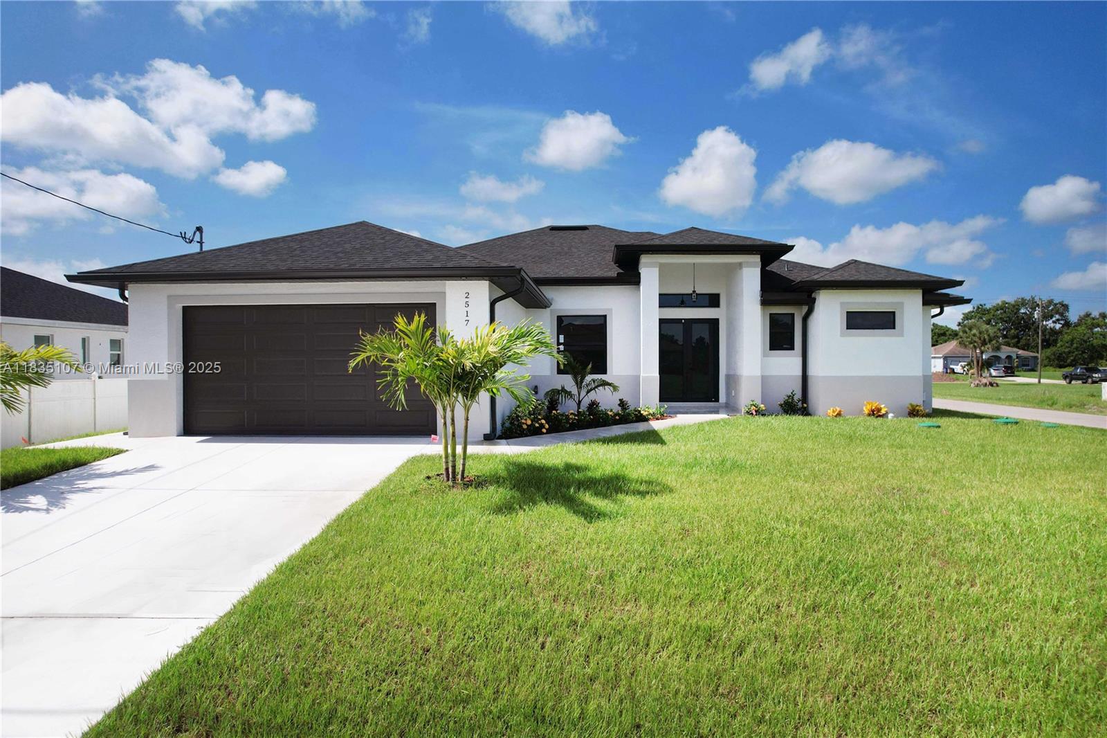 2517 44th St SW, Lehigh Acres FL 33976