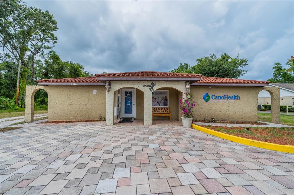 10508 GIBSONTON DR, RIVERVIEW, FL — photo 2 of 30