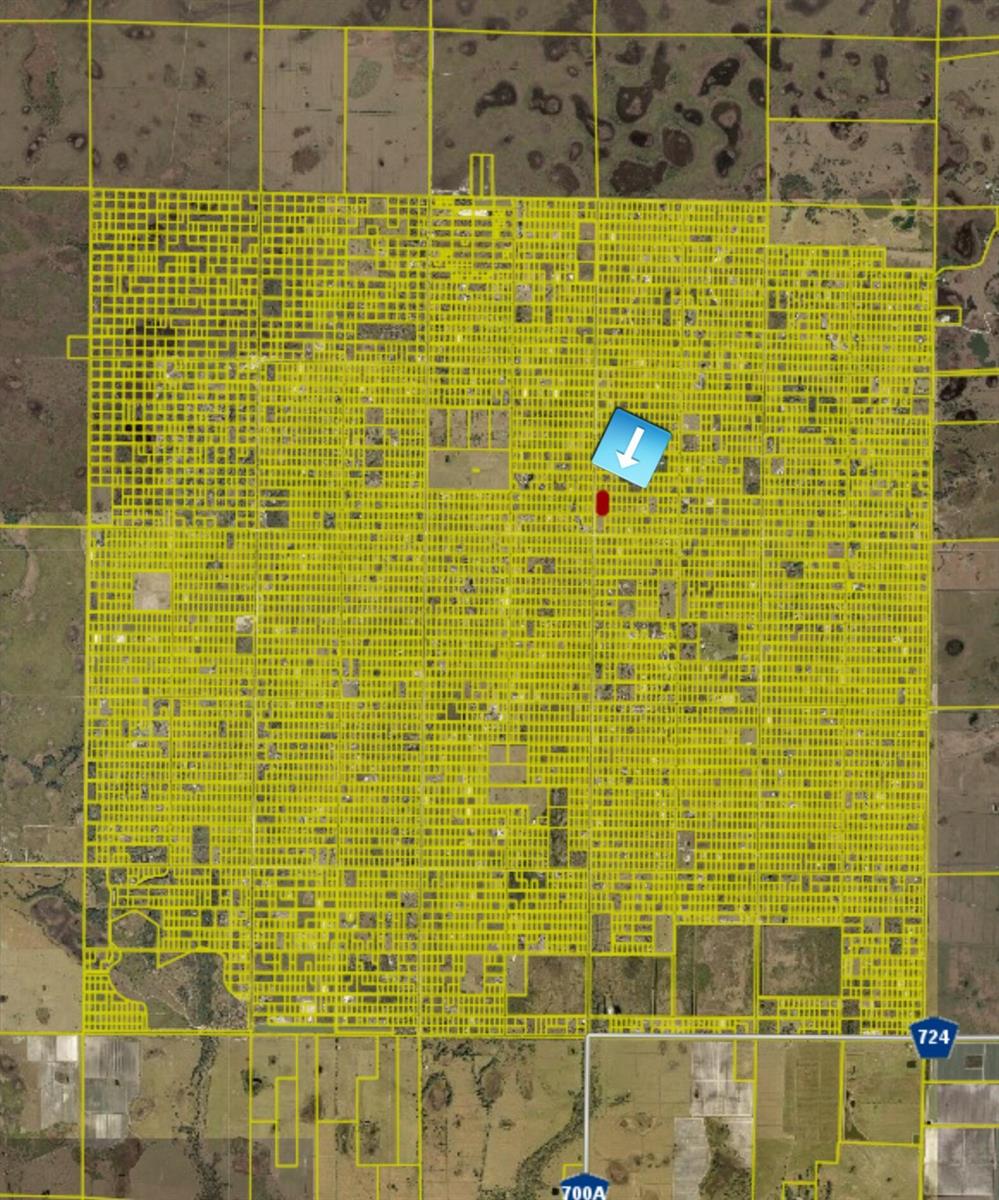 This map shows a large, densely subdivided residential area with a blue location marker — 17483 NW 292nd Street, Okeechobee FL 34972, OKEECHOBEE, FL